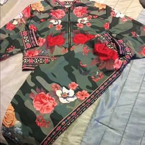 Olive green floral jogger set
